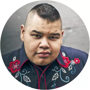 Leonard Sumner - Singer-songwriter