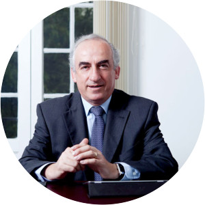 Leonardo Villar Gómez