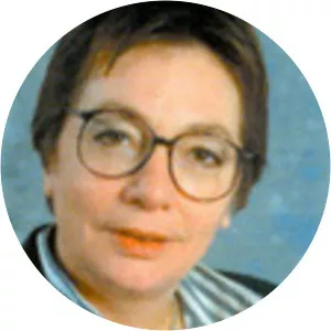 Leoni Sipkes - Politician