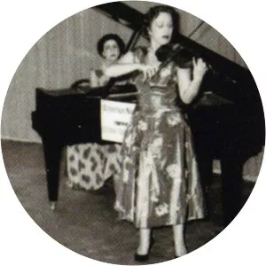 Leonor de Sousa Prado Musician