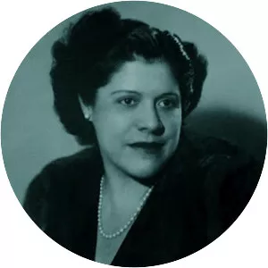 Leonor Mendes de Barros