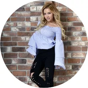 Lera Tumanova - Musical artist