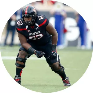 Le'Raven Clark - American football offensive tackle