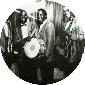 Leroy & The Drivers - Musical group