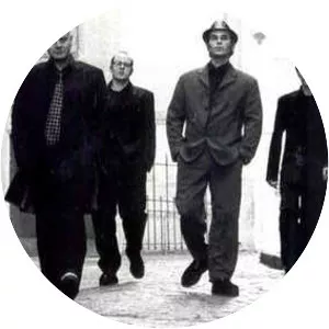 Les Amis d'ta Femme - Musical group