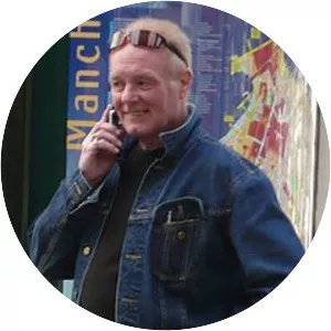 Les Battersby - Fictional character