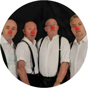 Les Glochos - Musical group