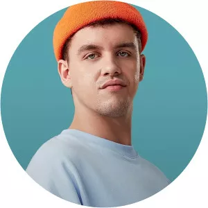 Les Louanges - Singer