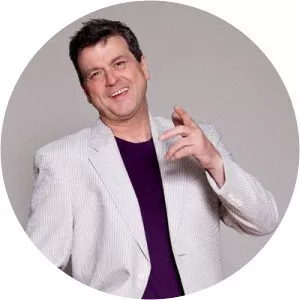 Les McKeown