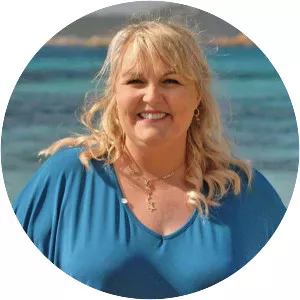 Les Plus Belles Vacances - TV program