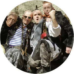 Les Ramoneurs de menhirs - Musical group