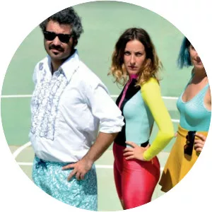 Les Sueques - Musical group