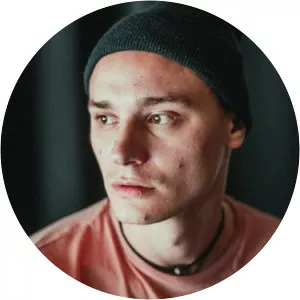 Lesha Le - Musical artist