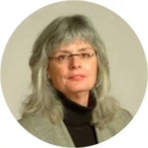 Lesley Biggs - Author