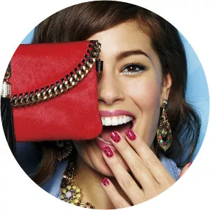 Lesley Machado & Guy Yovan Holiday Host Picks