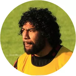 Lesley Vainikolo