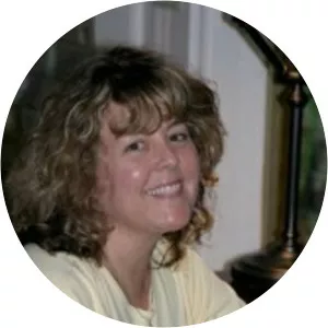 Leslie Muir - Author