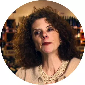 Lettie Teague - American author