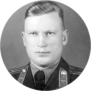 Lev Shchukin - Aviator