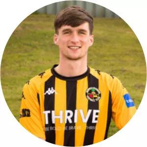 Lewis Barr - Football player