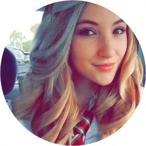 Lexus Grace Carlson photograph