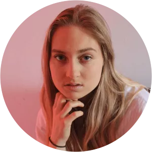 hudson lee lhasa petik - Singer