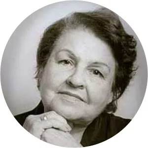 Lía Bermúdez - Venezuelan Sculptor