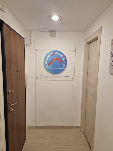 Liguria Badanti - Assistenza domiciliare badanti a Genova - Home health care service in Genoa, Italy