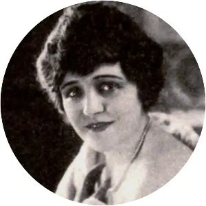Lila Leslie
