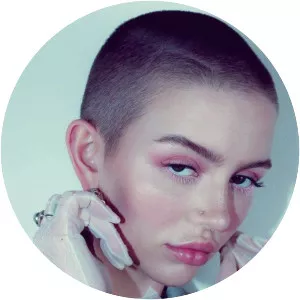 Lili Kendall - Musical artist