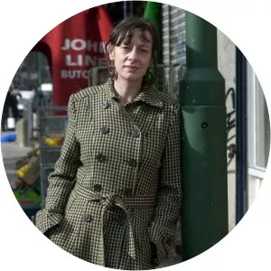 Lilian Pizzichini - Author