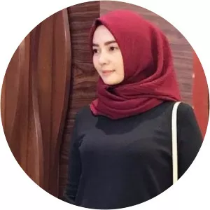 Lilis Yamaini photograph