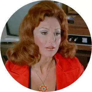 Lillian Garrett-Groag