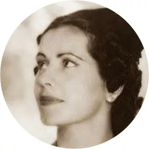 Lillian Lamont - Dancer