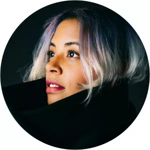 Lillian-Yvonne Bertram photograph