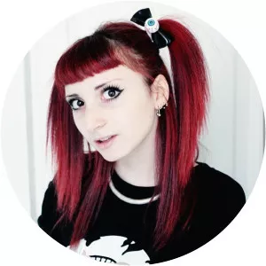 Lilly Meraviglia - YouTuber