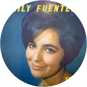 Lily Fuentes - Musical artist