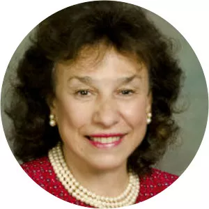 Lily Hechtman - Researcher