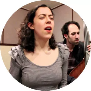 Lily Henley - Musical artist