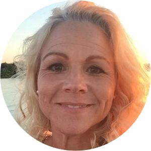 Linda Børud Musician