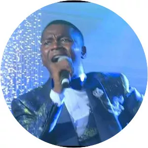 Linda Dlamini - Singer