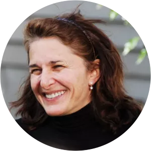 Linda Hassani - Director