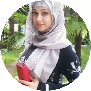 karina radueva linda idrisova - Singer