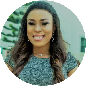 Linda Ikeji - Nigerian blogger