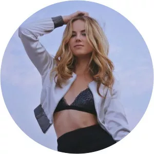 Linda Lind - Musical artist