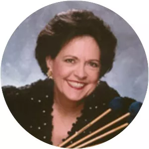 Linda Maxey - Musical artist