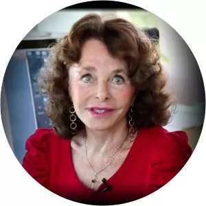 Linda Moulton Howe