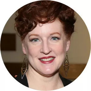 Linda Mugleston - Actress