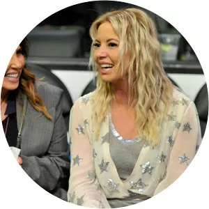 Linda Rambis photograph