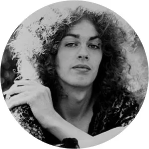 Linda Spheeris - Set decorator